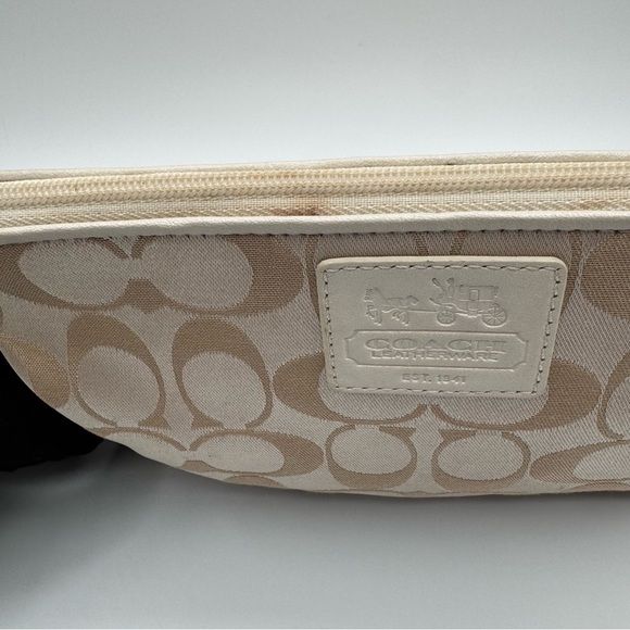 Coach Beige Signature Wristlet | Very Good Condition - Picture 6 of 11